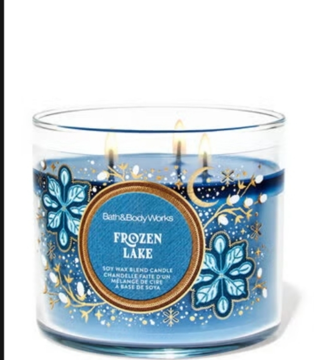 Bath & Body Works Frozen Lake Blue Candle New